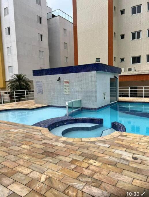 Confortavel Grande Apartment