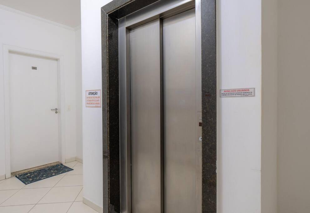 Confortavel Grande Apartamento Ubatuba